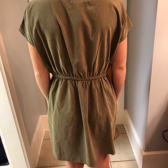 Dress - Picture 2 of 2